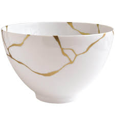 KINTSUGI
